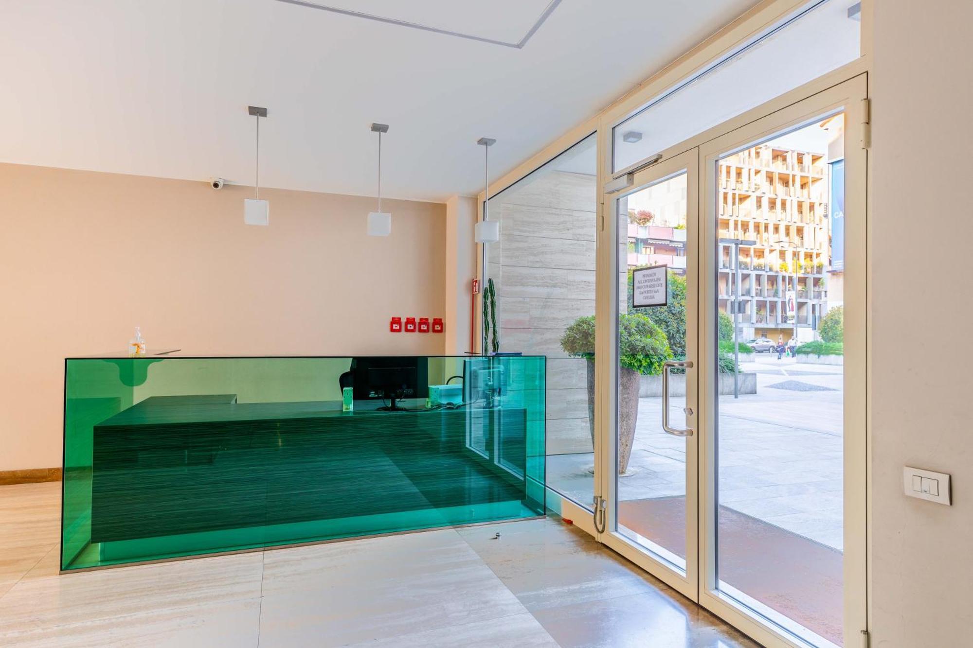 Luxury Apartment - Free Private - Parking Maestri Campionesi 16 Milan Exterior photo