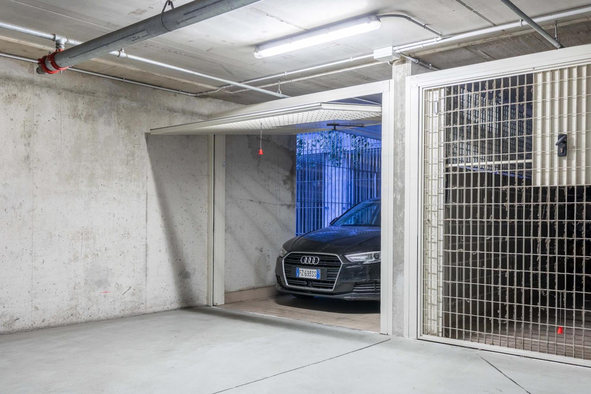 Luxury Apartment - Free Private - Parking Maestri Campionesi 16 Milan Exterior photo